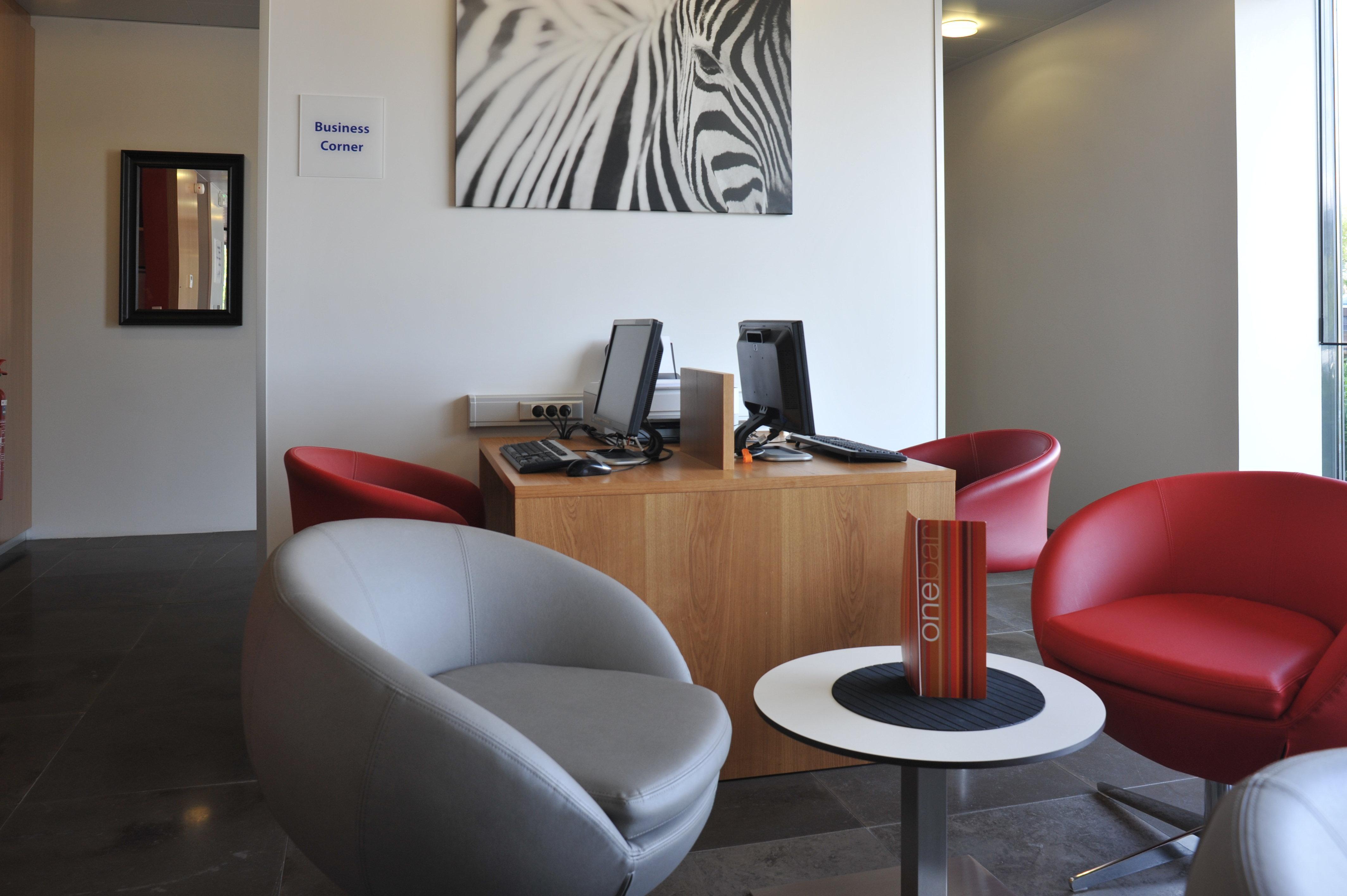 Holiday Inn Express Saint-Nazaire By Ihg Esterno foto