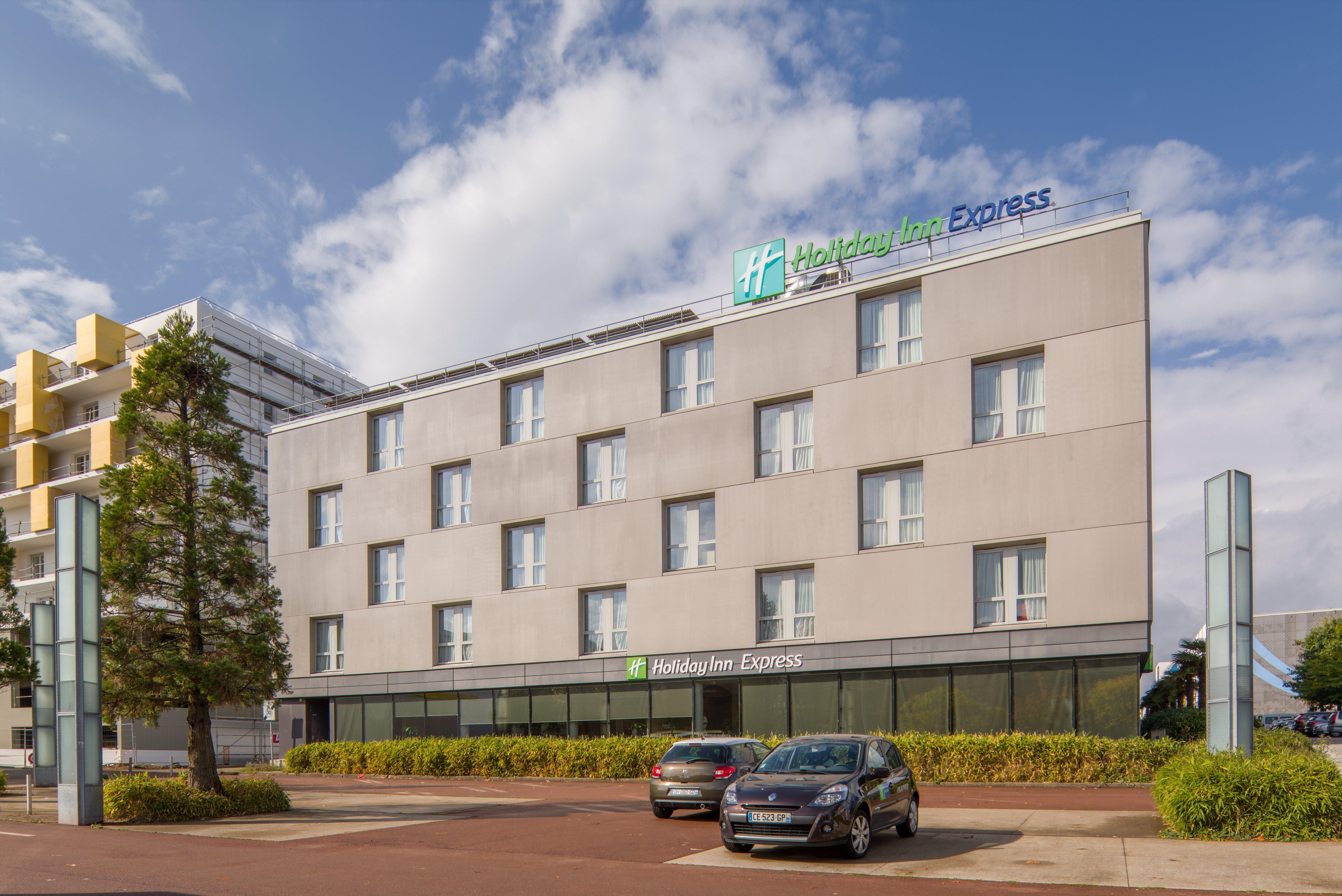 Holiday Inn Express Saint-Nazaire By Ihg Esterno foto
