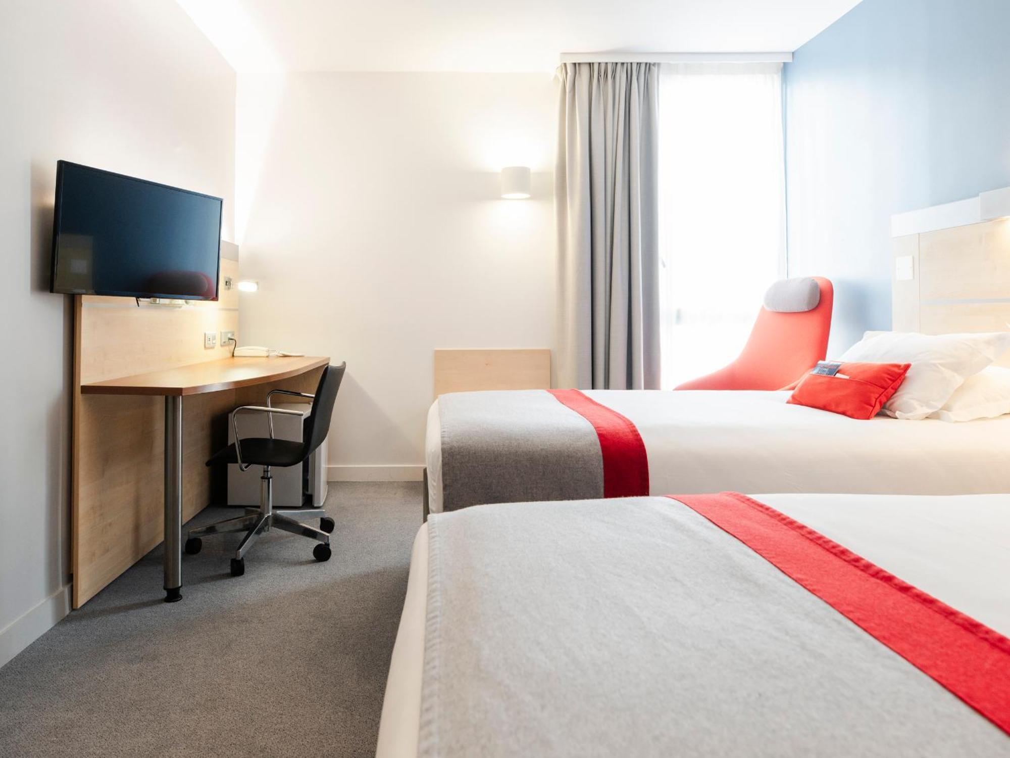 Holiday Inn Express Saint-Nazaire By Ihg Esterno foto