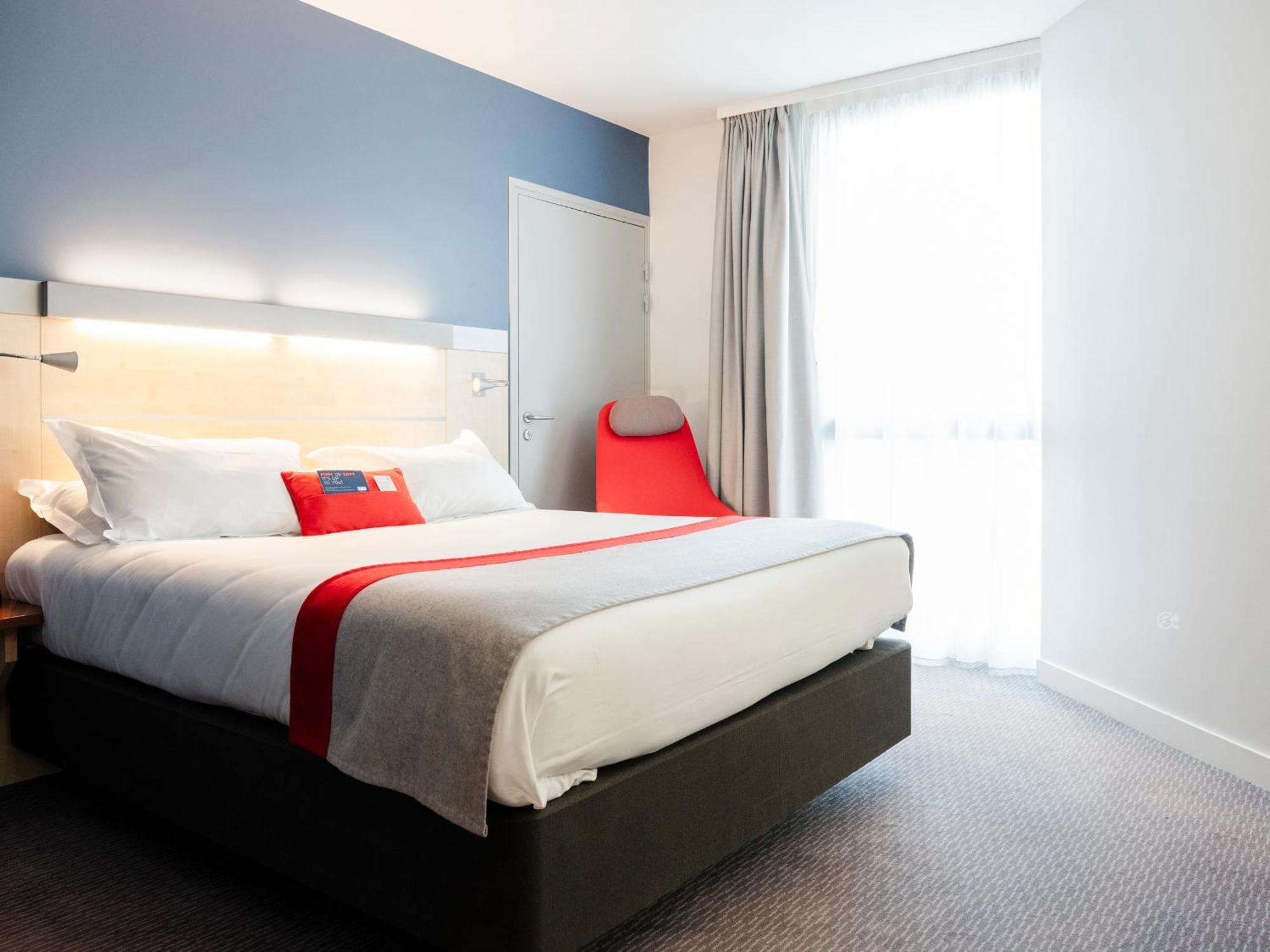 Holiday Inn Express Saint-Nazaire By Ihg Esterno foto