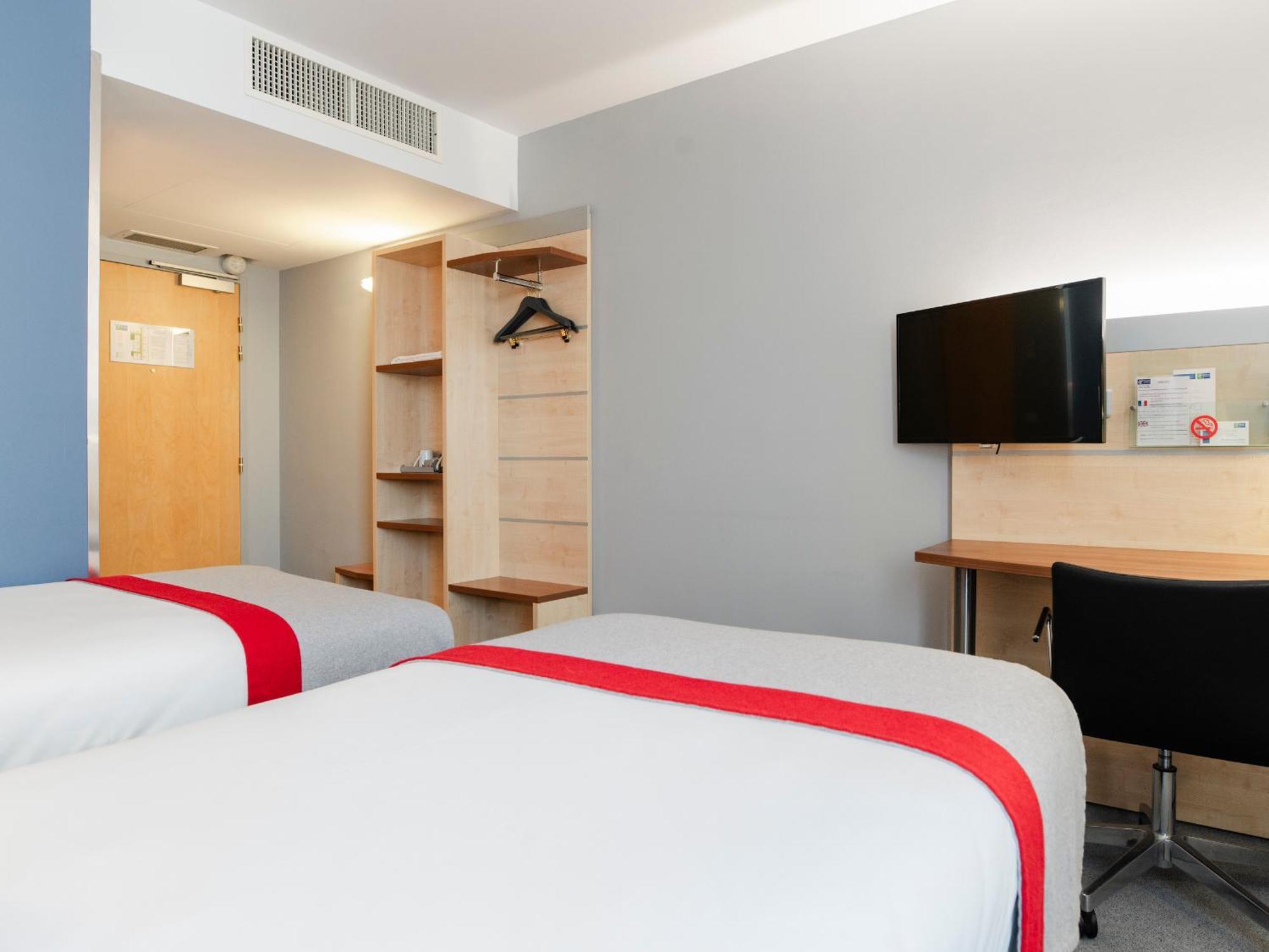 Holiday Inn Express Saint-Nazaire By Ihg Esterno foto