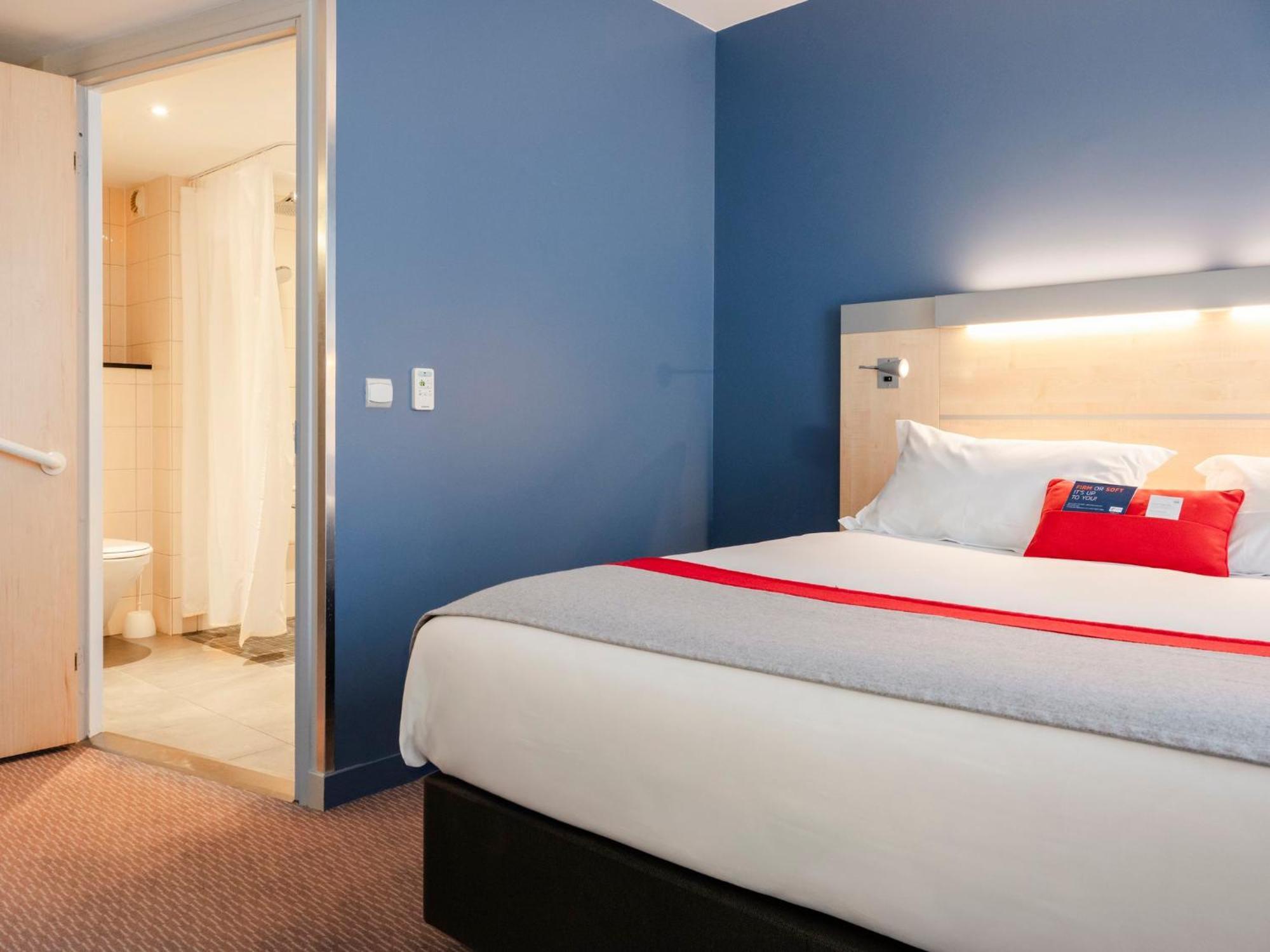 Holiday Inn Express Saint-Nazaire By Ihg Esterno foto