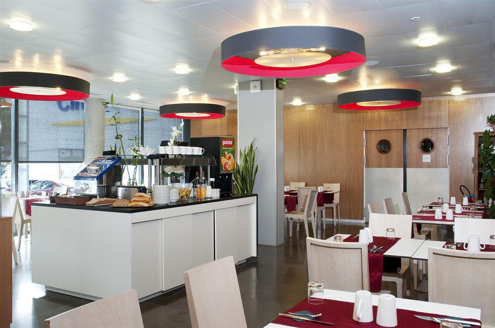 Holiday Inn Express Saint-Nazaire By Ihg Ristorante foto